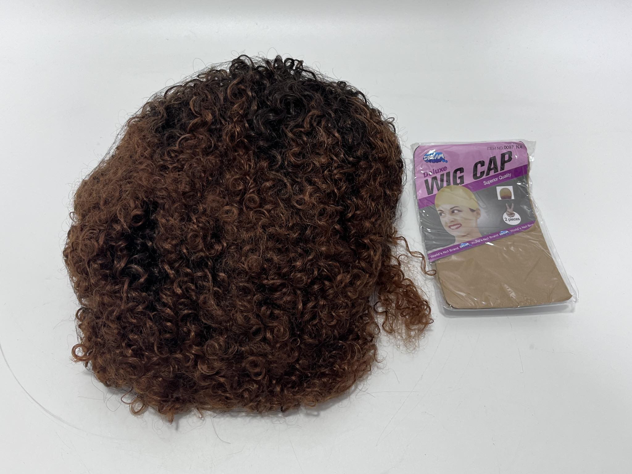 Afro Kıvırcık Tarz Sentetik Peruk Afro Kıvırcık Tarz Sentetik Peruk