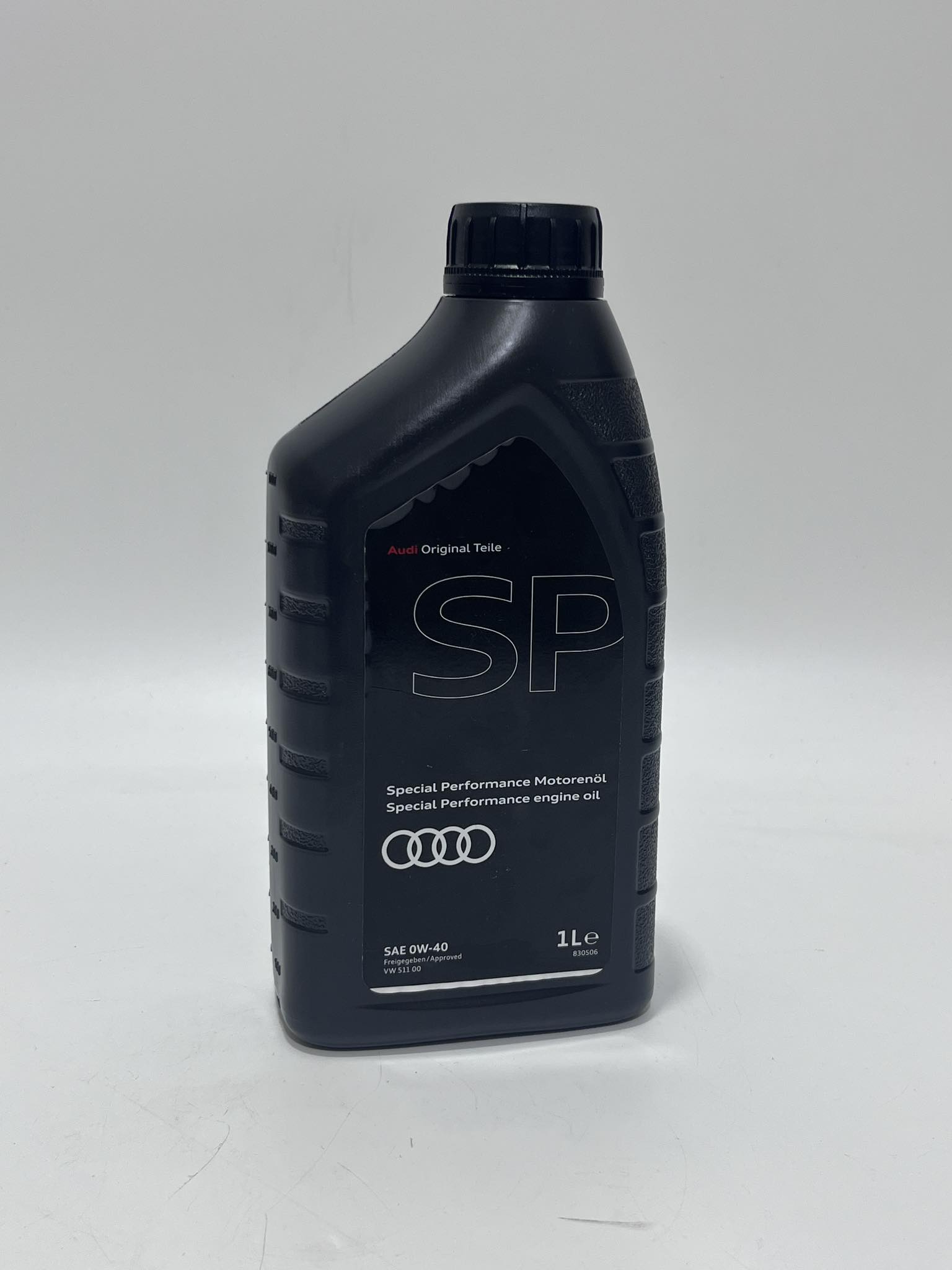 Audi SAE 0W-40 Performans Motor Yağı 1Lt Audi SAE 0W-40 Performans Motor Yağı 1Lt