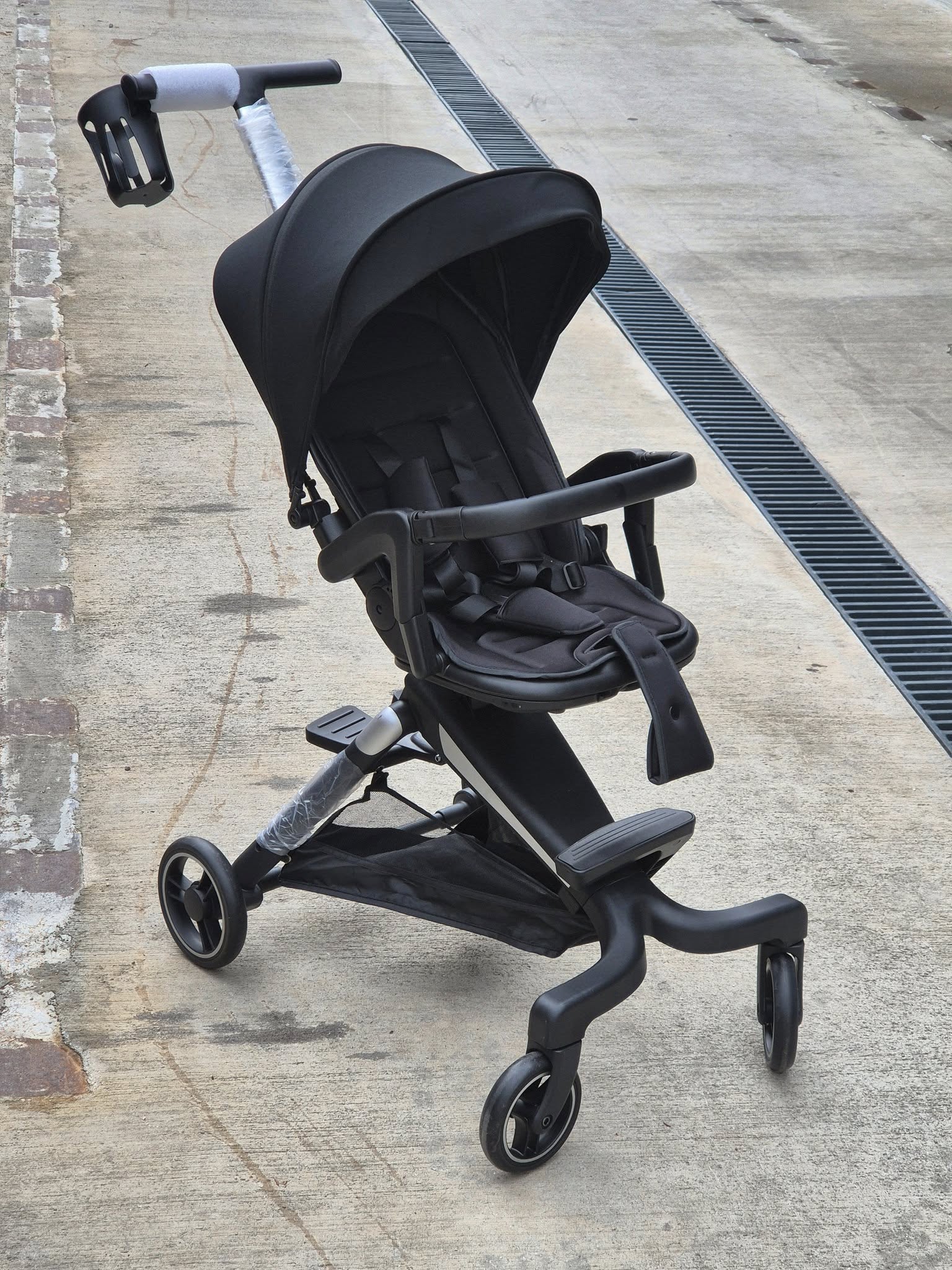 Baby Dearest 360 Derece Dönebilen Çift Yönlü Kabin Bebek Arabası Baby Dearest 360 Derece Dönebilen Çift Yönlü Kabin Bebek Arabası