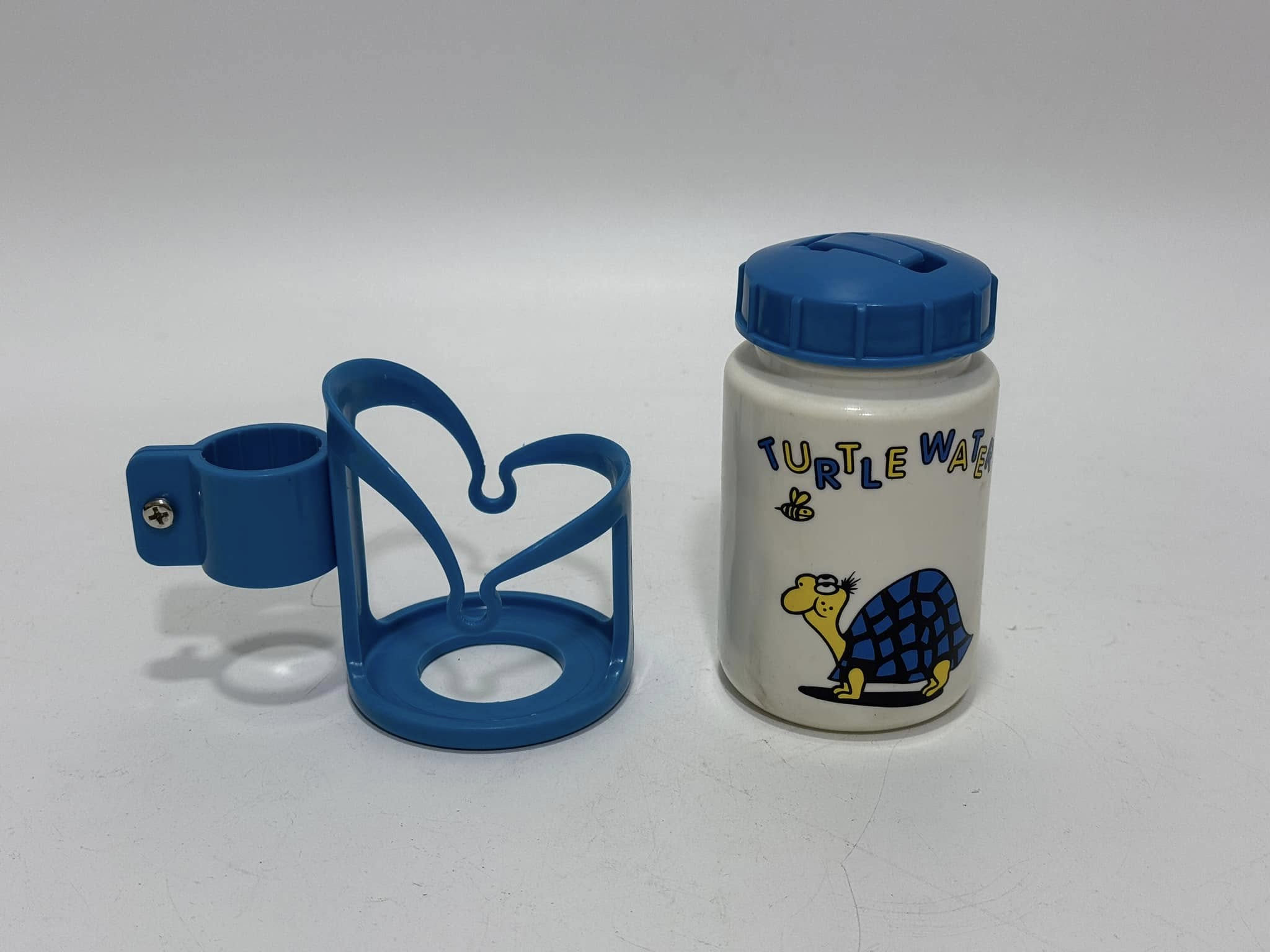 Bisiklet Suluğu Çocuk Matarası 300ml Mavi Bisiklet Suluğu Çocuk Matarası 300ml Mavi