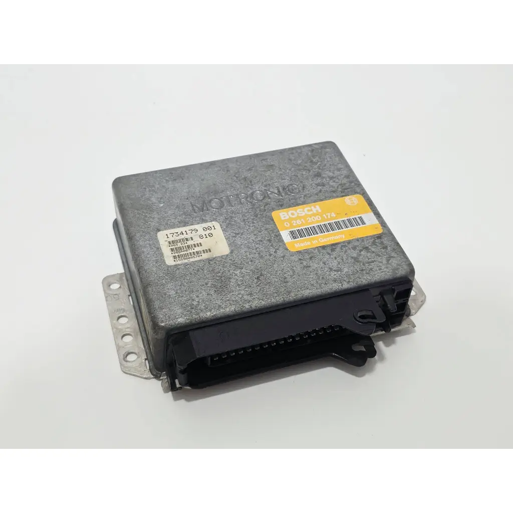 Bmw E30 Motor Beyni 0261200174 (Çıkma Parça)