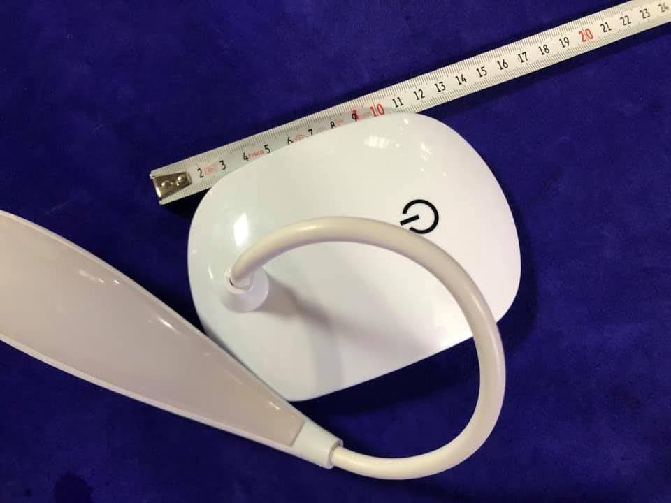 Dokunmatik Led Masa Lambası - Portatif Pilli Lamba Dokunmatik Led Masa Lambası - Portatif Pilli Lamba