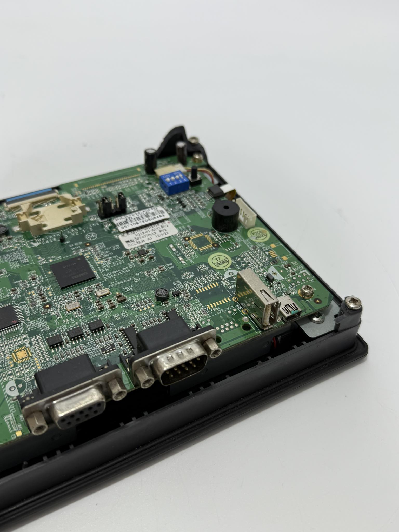 Easyview MT6070iH Operatör Paneli 2. El Easyview MT6070iH Operatör Paneli 2. El