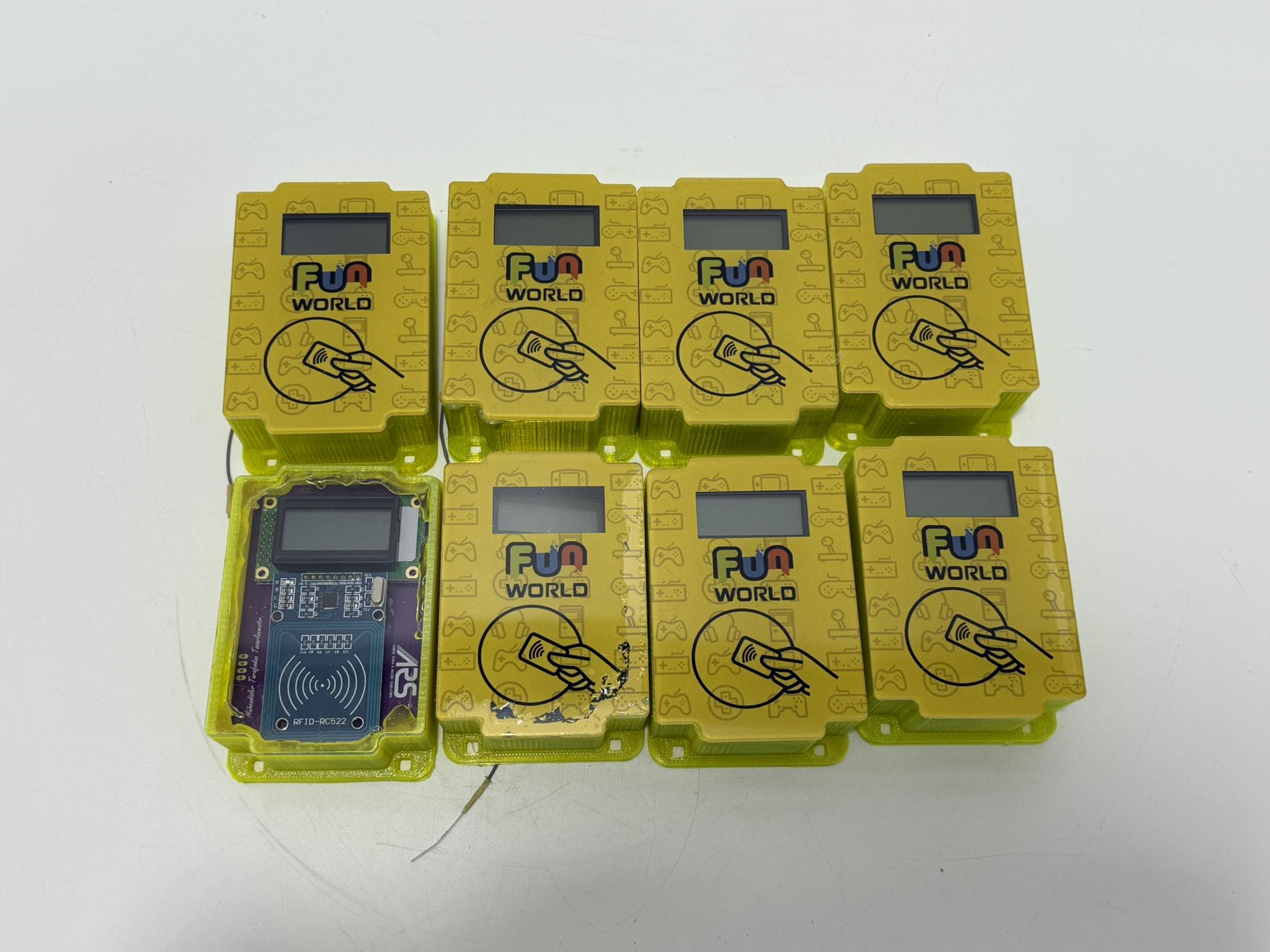 Fun World Arcade Oyun Makinesi Rfid Kart Okuyucu 8 Adet Fun World Arcade Oyun Makinesi Rfid Kart Okuyucu 8 Adet