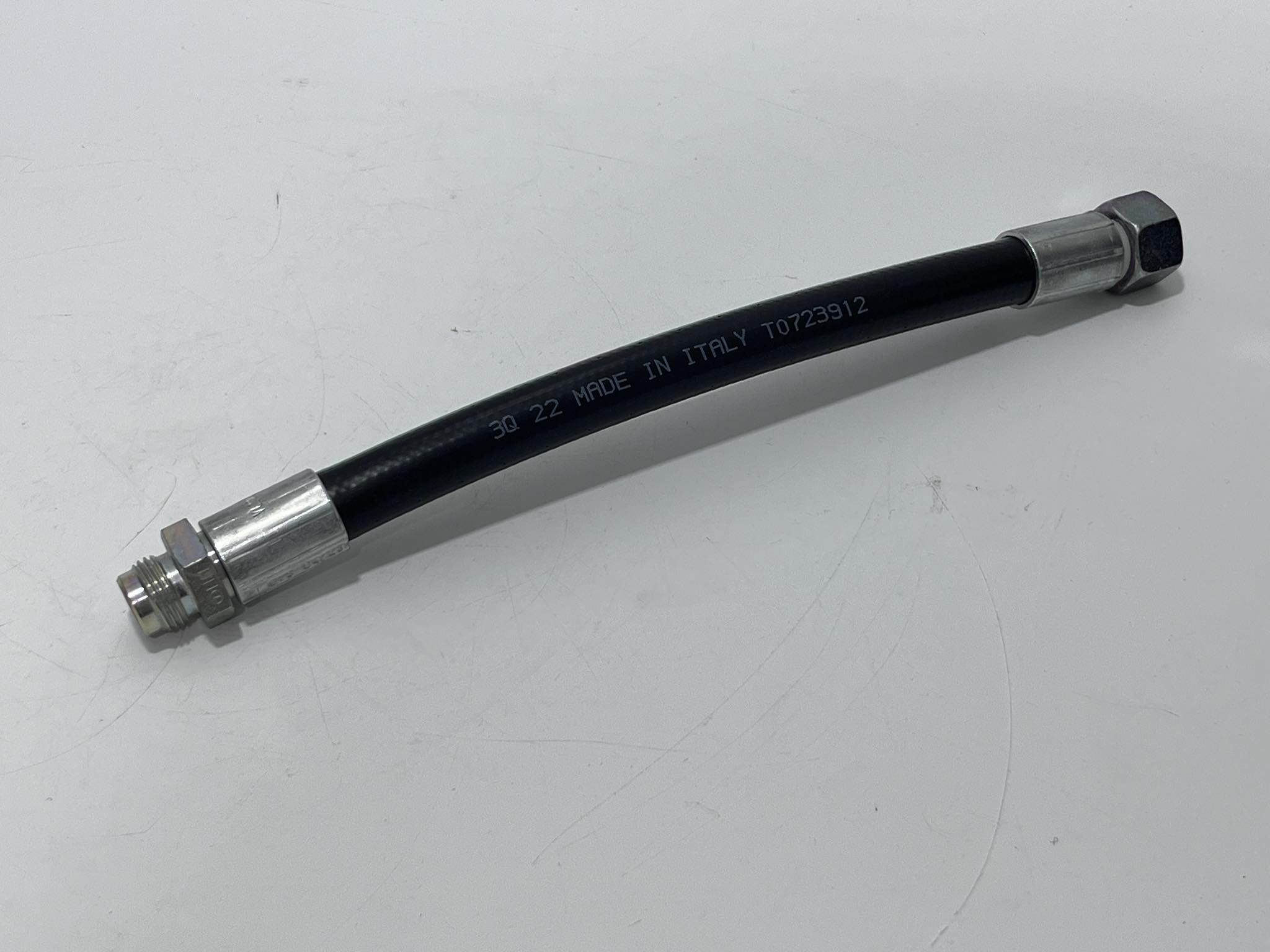 Hiflex 122-8 Hidrolik Hortum DN12 x 330 mm Hiflex 122-8 Hidrolik Hortum DN12 x 330 mm