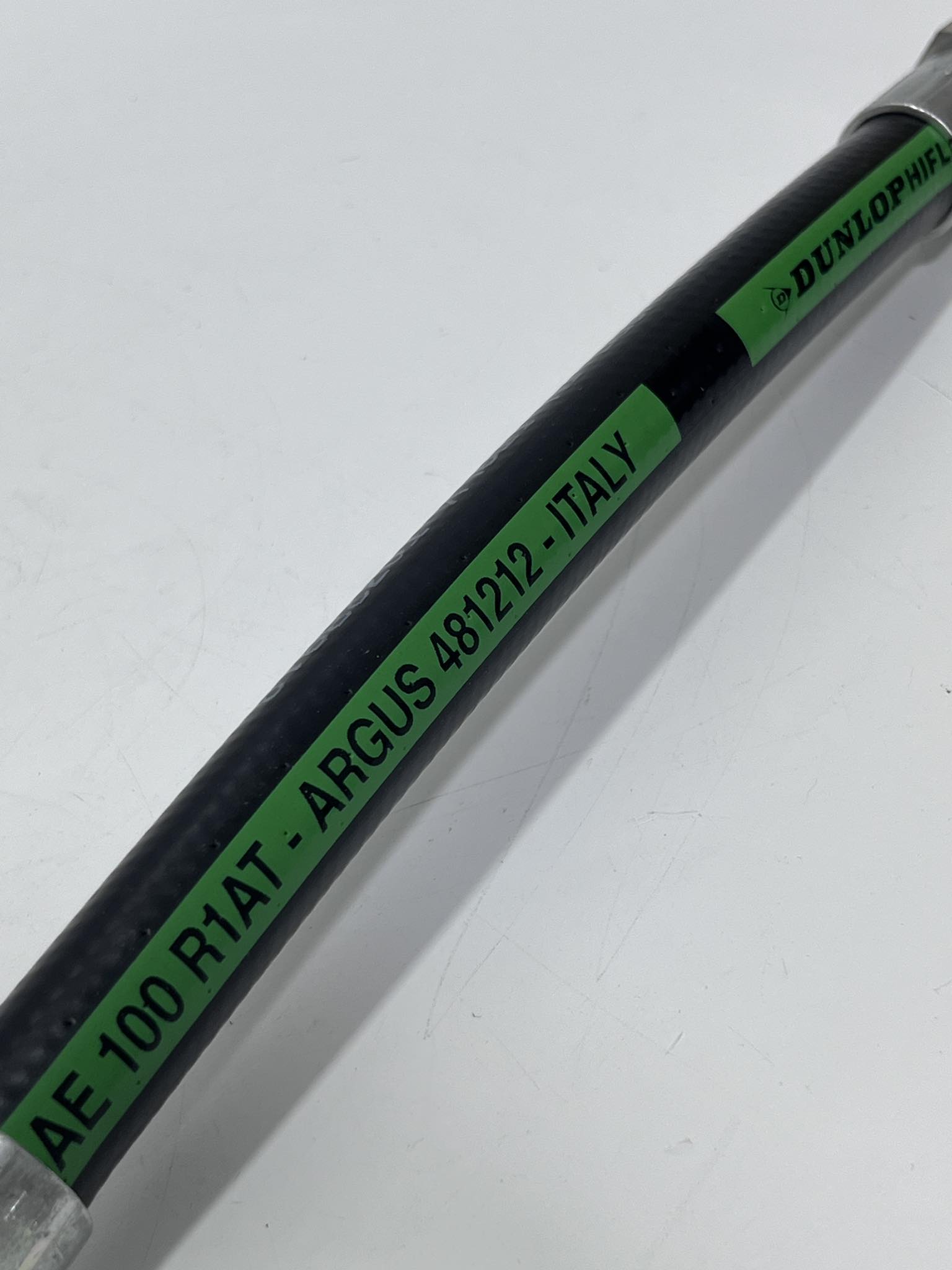 Hiflex 122-8 Hidrolik Hortum DN12 x 330 mm Hiflex 122-8 Hidrolik Hortum DN12 x 330 mm