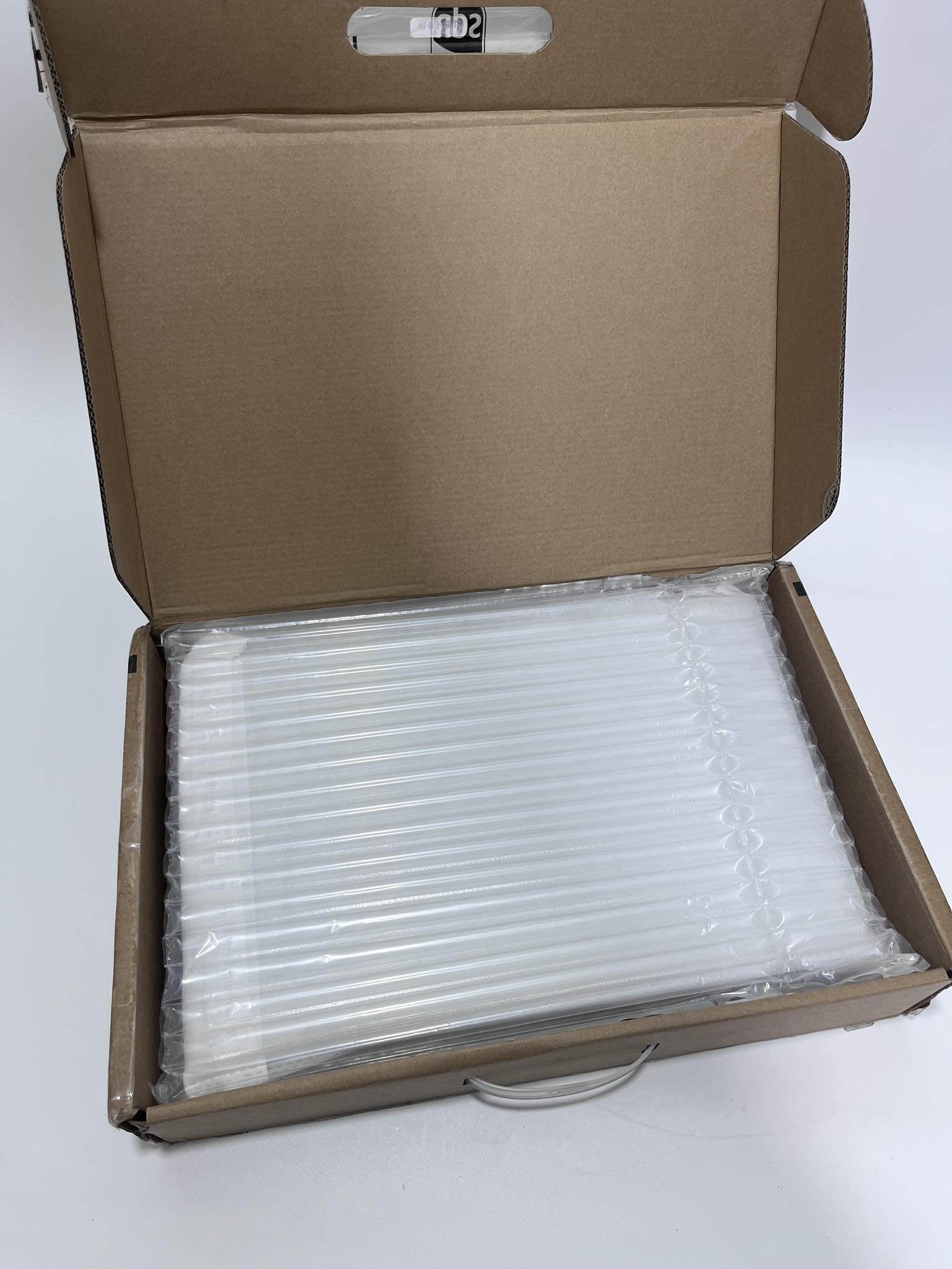 Intel N5095A 12GB 240GB SSD 15.6 Intel N5095A 12GB 240GB SSD 15.6