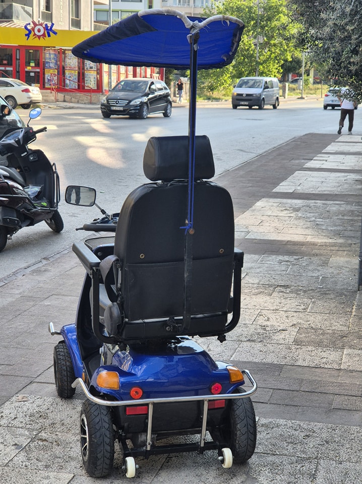 JH01 Elektrikli 4 Teker Tenteli Scooter JH01 Elektrikli 4 Teker Tenteli Scooter