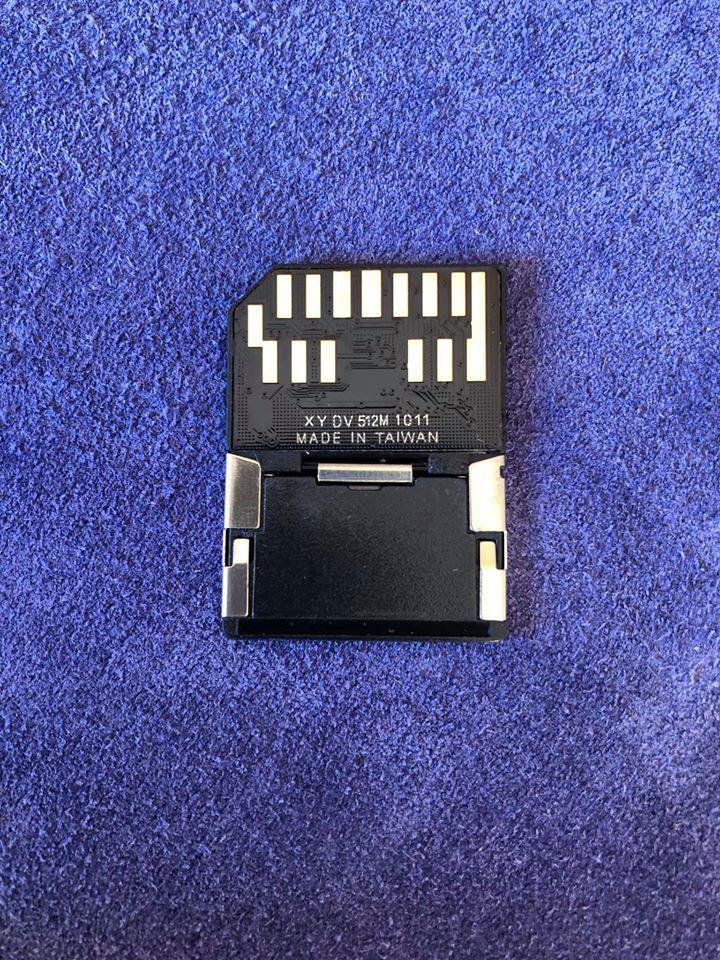 Kingston 512 Mb MMC Mobile Hafıza Kartı DualVoltage