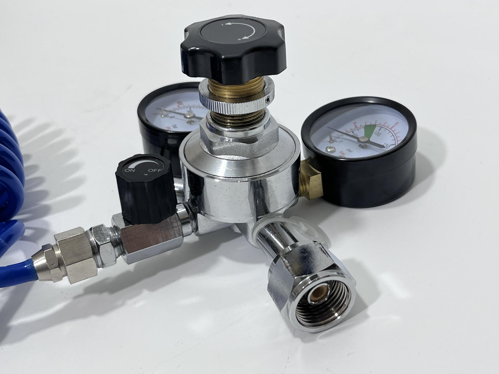 Kontrol Valfli Co2 Regülatörü (Sarmal Borulu) Kontrol Valfli Co2 Regülatörü (Sarmal Borulu)
