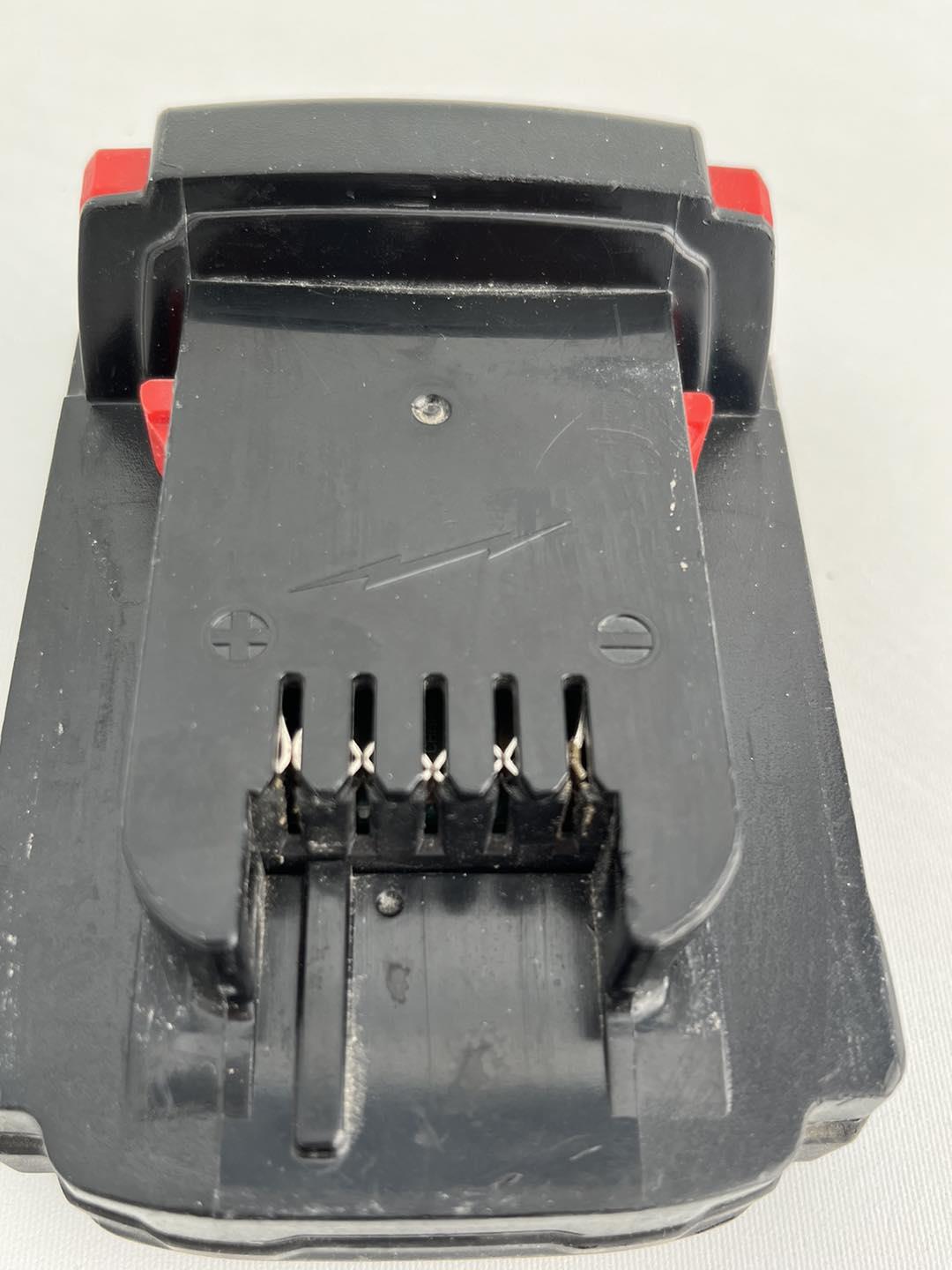 Milwaukee 18V 1.5Ah Li-ion Akü 48111815 2.El Milwaukee 18V 1.5Ah Li-ion Akü 48111815 2.El
