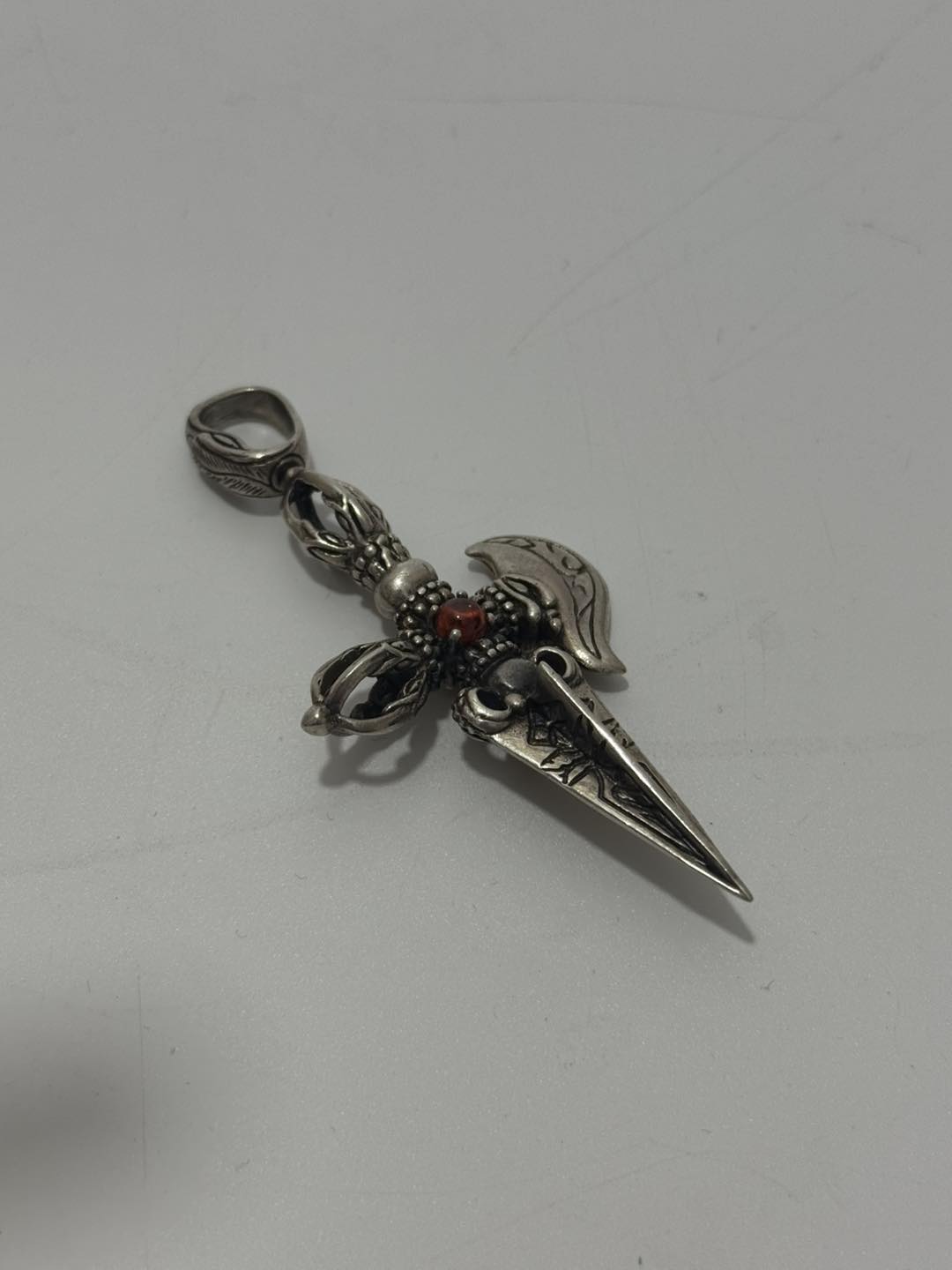 Mırzak Motifli 925 Ayar Gümüş Kolye Ucu 25,3 Gram Mırzak Motifli 925 Ayar Gümüş Kolye Ucu 25,3 Gram