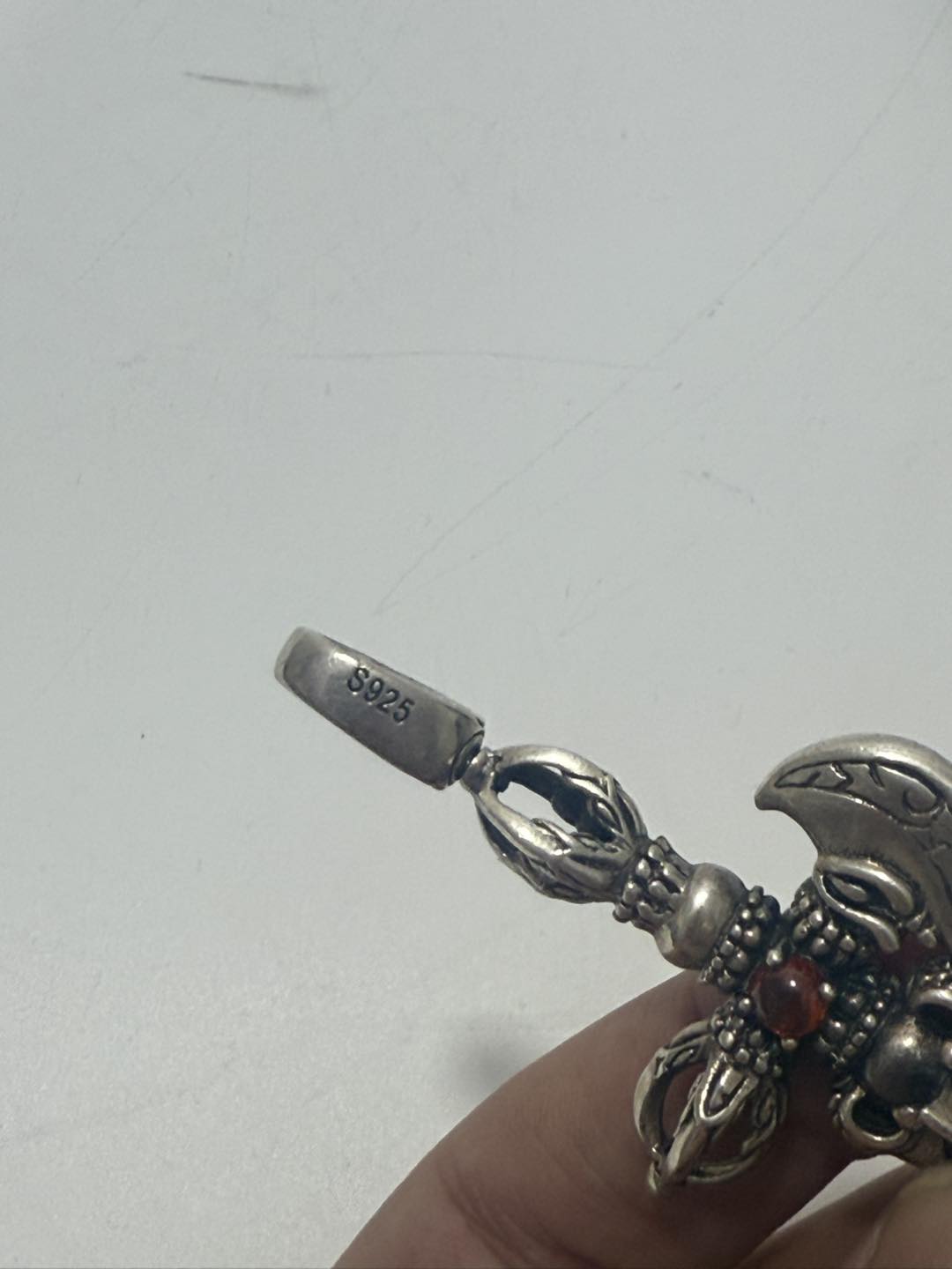 Mırzak Motifli 925 Ayar Gümüş Kolye Ucu 25,3 Gram Mırzak Motifli 925 Ayar Gümüş Kolye Ucu 25,3 Gram