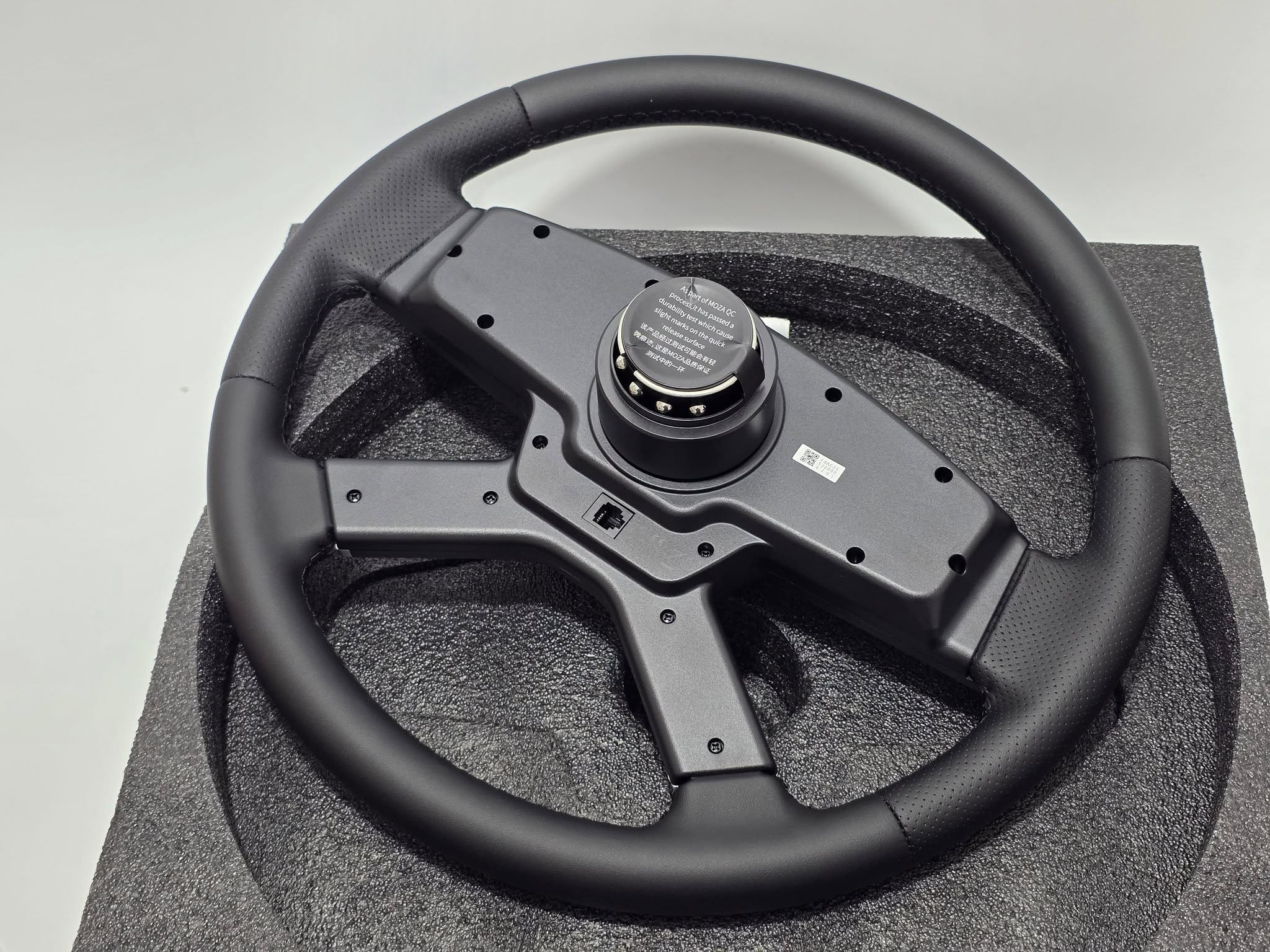Moza Racing TSW Tır Simülasyonu Direksiyon Simidi Moza Racing TSW Tır Simülasyonu Direksiyon Simidi