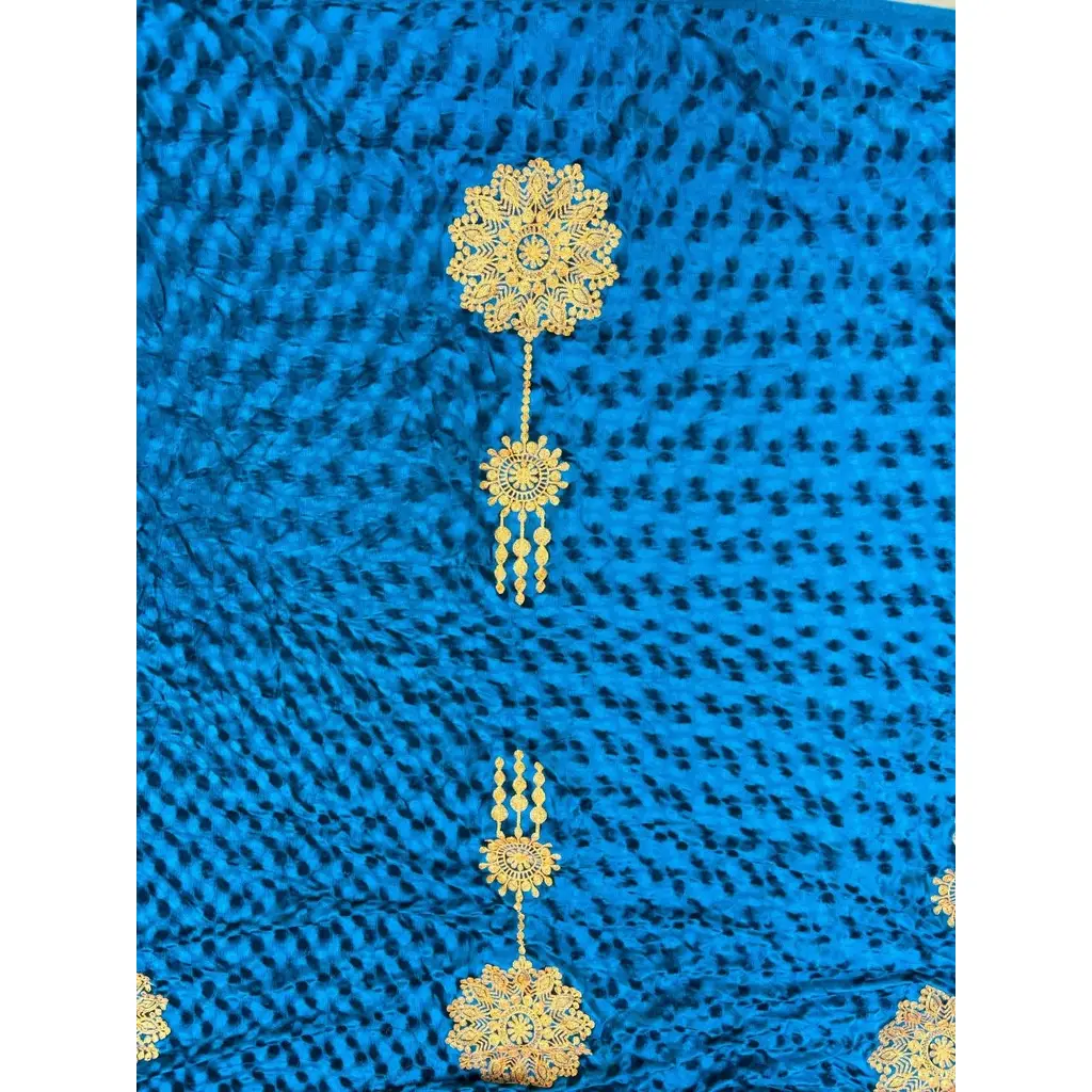 Nakış İşlemeli Kadife Elbiselik Kumaş 500x150cm 004