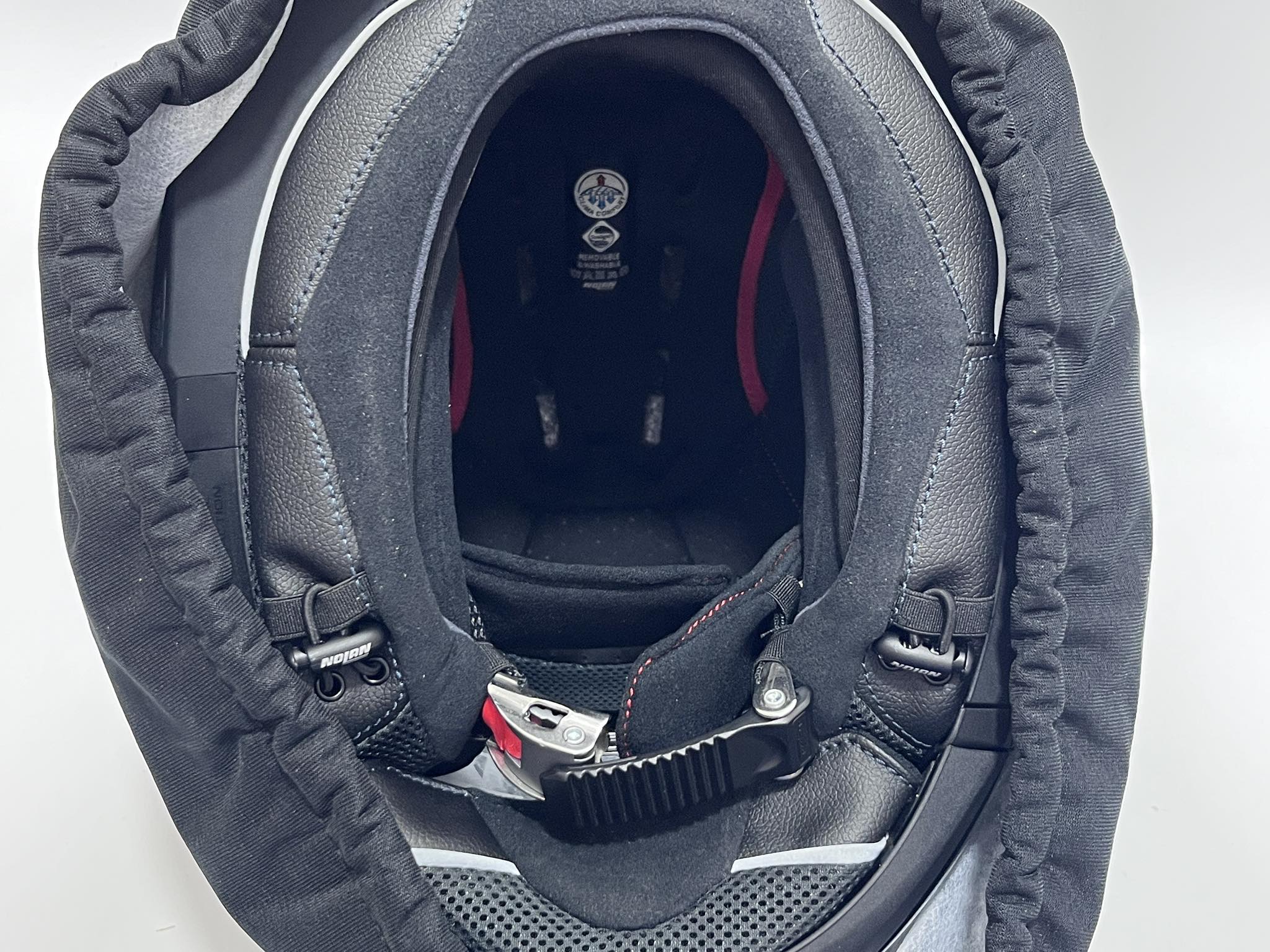Nolan N100-5 Classic N-Com Çene Açılır Kask L Beden Nolan N100-5 Classic N-Com Çene Açılır Kask L Beden