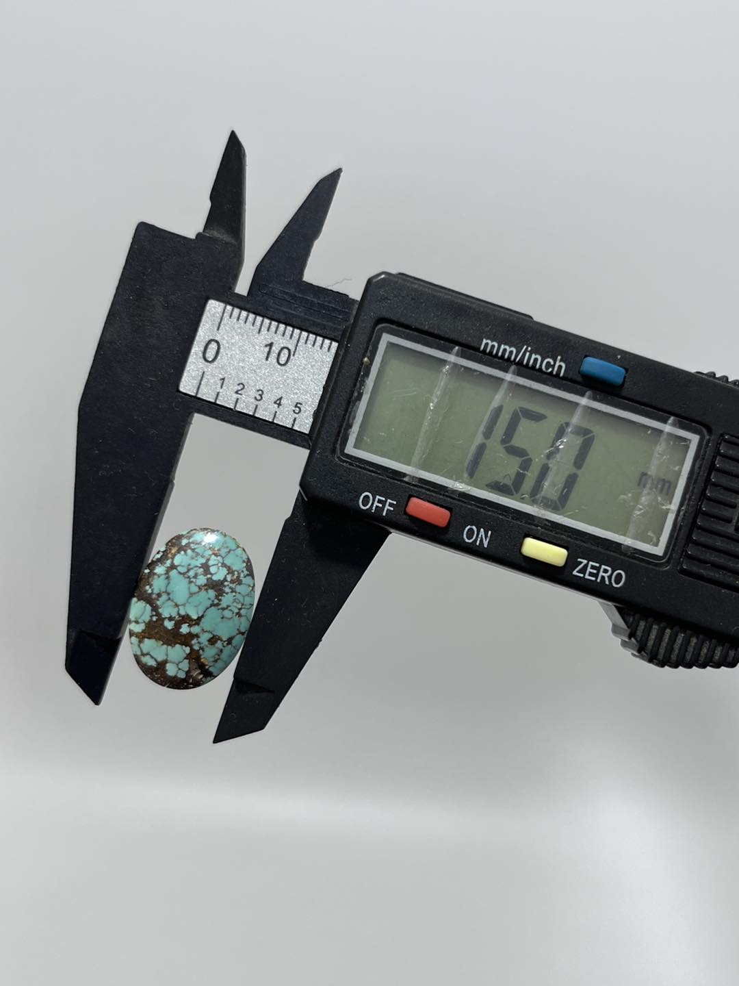 Okyanus Temalı Doğal Kabaşon Firuze Taşı 18,6 Karat - Turkuaz Taşı 3,72 Gram Okyanus Temalı Doğal Kabaşon Firuze Taşı 18,6 Karat - Turkuaz Taşı 3,72 Gram