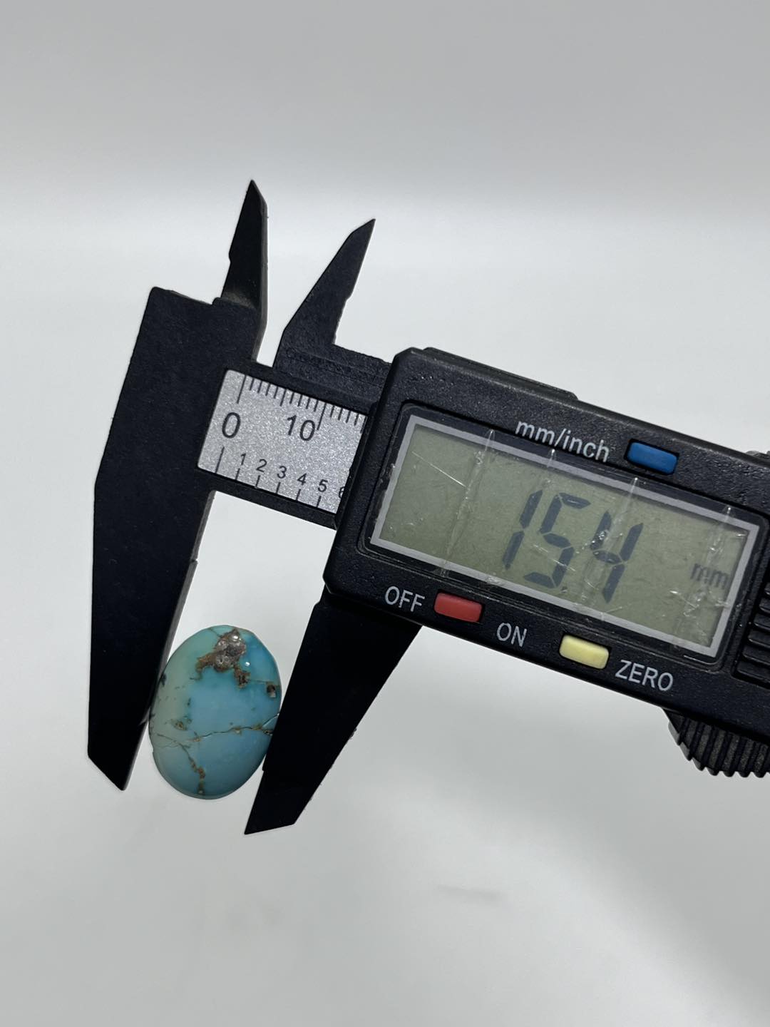 Okyanus Temalı Doğal Kabaşon Firuze Taşı 19,3 Karat - Turkuaz Taşı 3,88 Gram Okyanus Temalı Doğal Kabaşon Firuze Taşı 19,3 Karat - Turkuaz Taşı 3,88 Gram