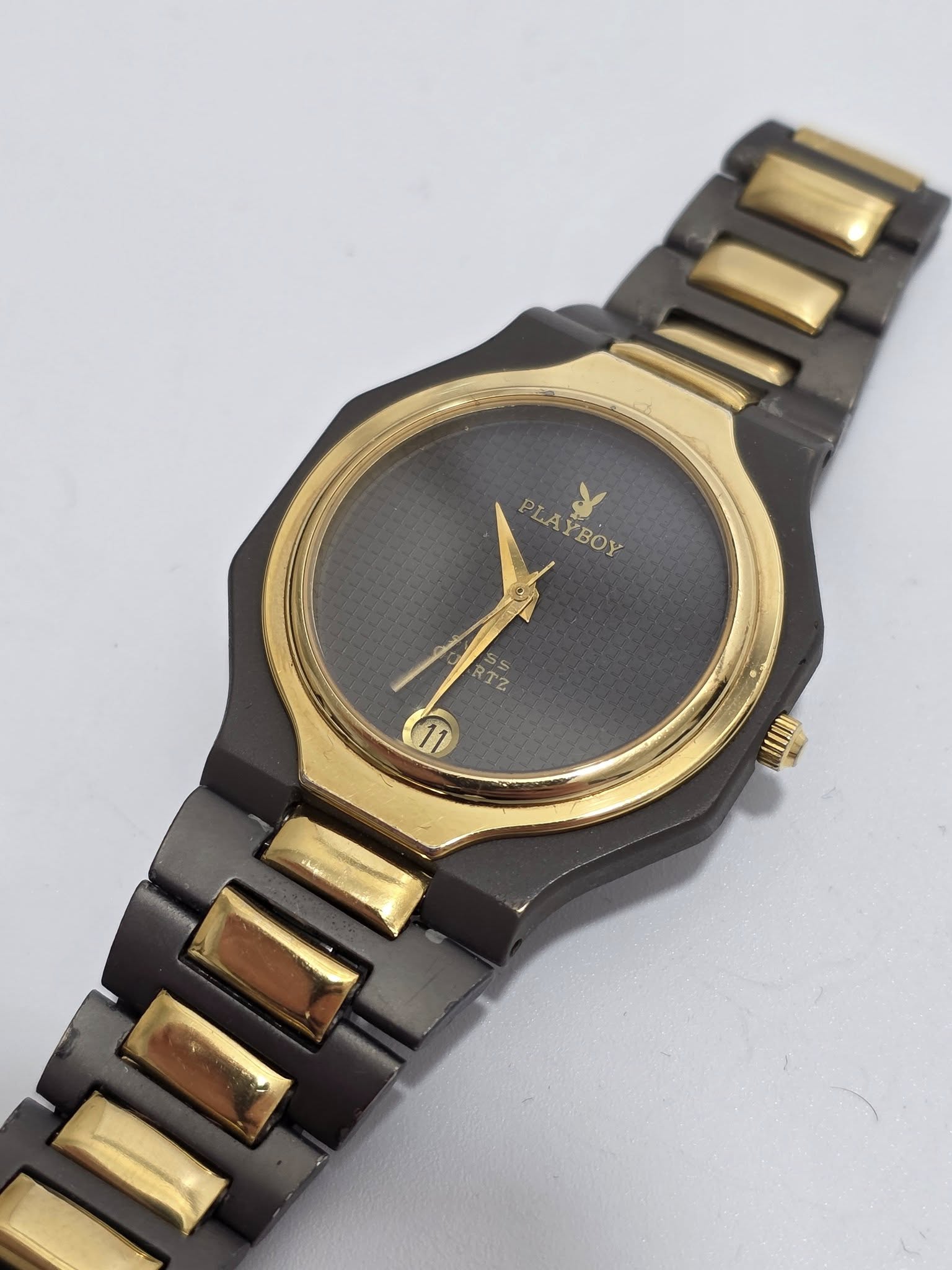 Playboy 33mm Sekizgen Kasa Çelik Kordon Kol Saati 2.El Playboy 33mm Sekizgen Kasa Çelik Kordon Kol Saati 2.El