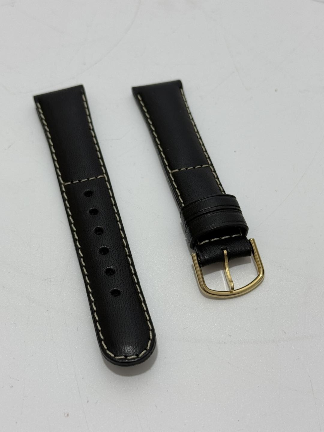 Siyah Renk Dikişli Deri Saat Kordonu Siyah 18mm Siyah Renk Dikişli Deri Saat Kordonu Siyah 18mm