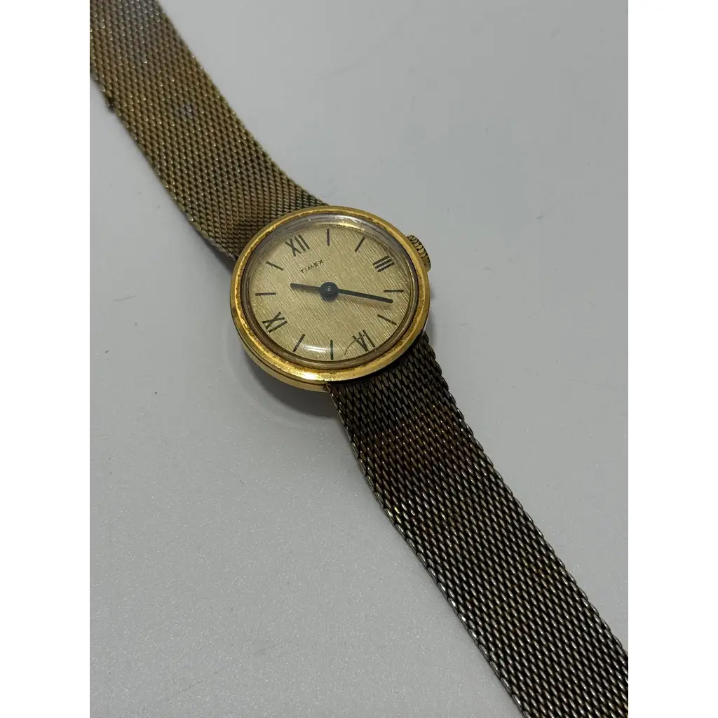 Timex 25mm Çelik Kordon Kurmalı Kadın Kol Saati 2.El