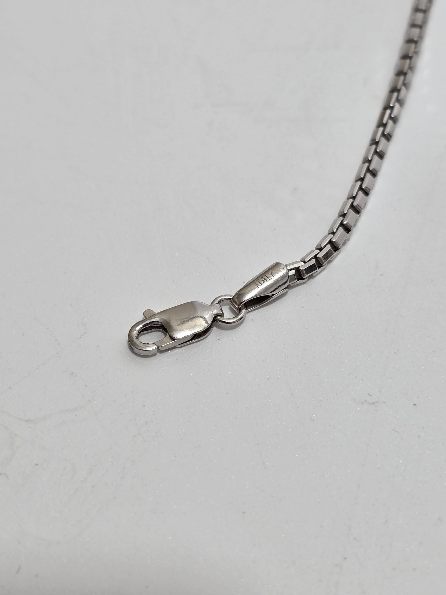 Zincir Motifli 925 Ayar Gümüş Kolye 2mm 15 Gram Zincir Motifli 925 Ayar Gümüş Kolye 2mm 15 Gram