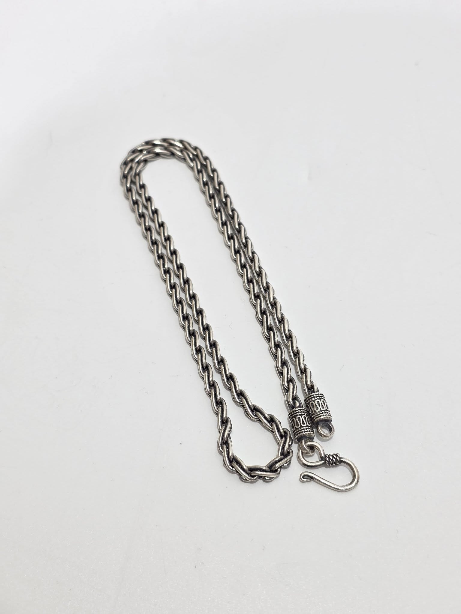 Zincir Motifli 925 Ayar Gümüş Kolye 4mm 38,95 Gram Zincir Motifli 925 Ayar Gümüş Kolye 4mm 38,95 Gram