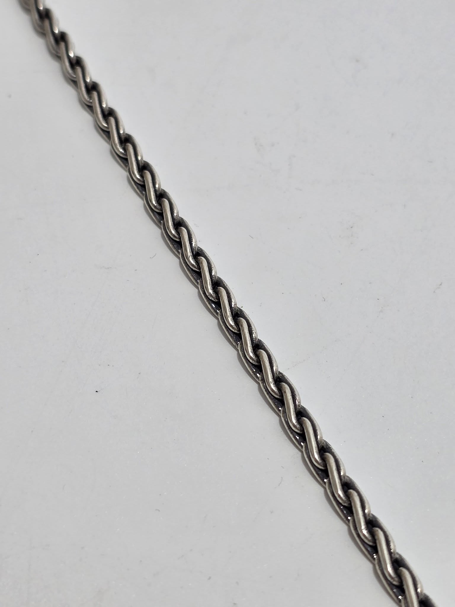 Zincir Motifli 925 Ayar Gümüş Kolye 4mm 38,95 Gram Zincir Motifli 925 Ayar Gümüş Kolye 4mm 38,95 Gram