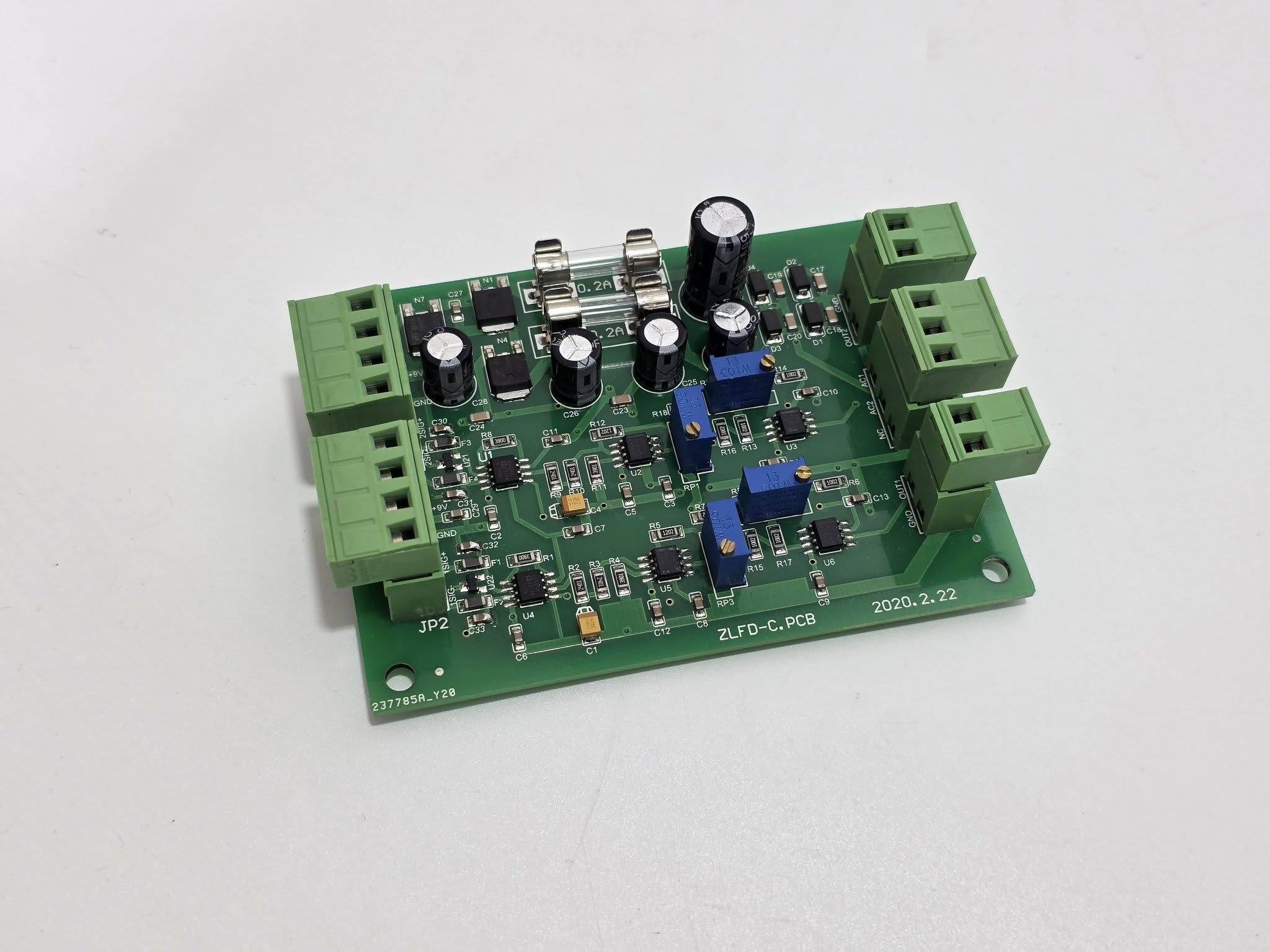 ZLFD-C.PCB Endüstriyel Güç Dağıtım Kartı ZLFD-C.PCB Endüstriyel Güç Dağıtım Kartı