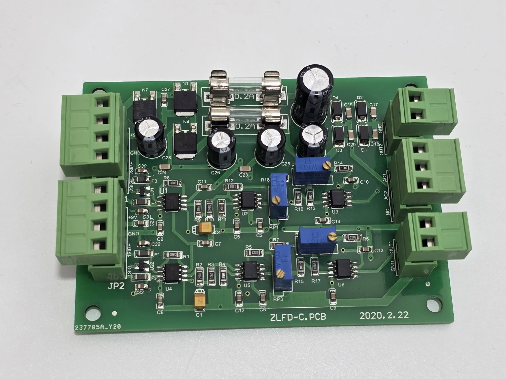 ZLFD-C.PCB Endüstriyel Güç Dağıtım Kartı ZLFD-C.PCB Endüstriyel Güç Dağıtım Kartı